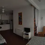 Grand A 100 M Et Commerces Apartamento *