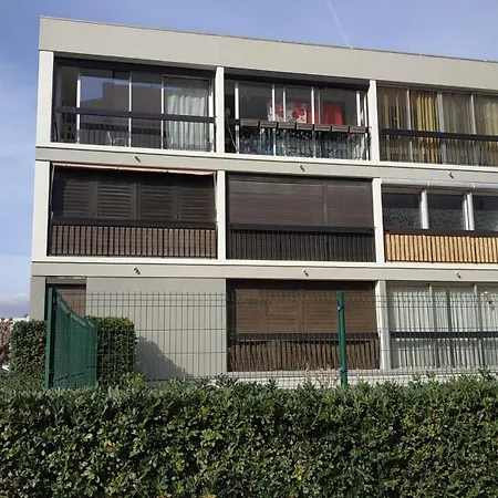 Grand A 100 M Et Commerces Apartment Saint-Cyprien (Pyrenees-Orientales)